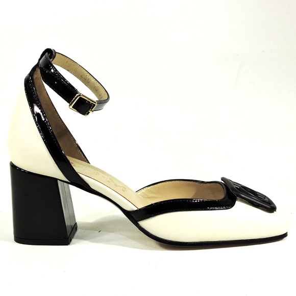 ALESSANDRO DI MARIA 🇮🇹 WOMEN'S OFF WHITE & BLACK COMFORT SANDALS - Picture 4 of 8